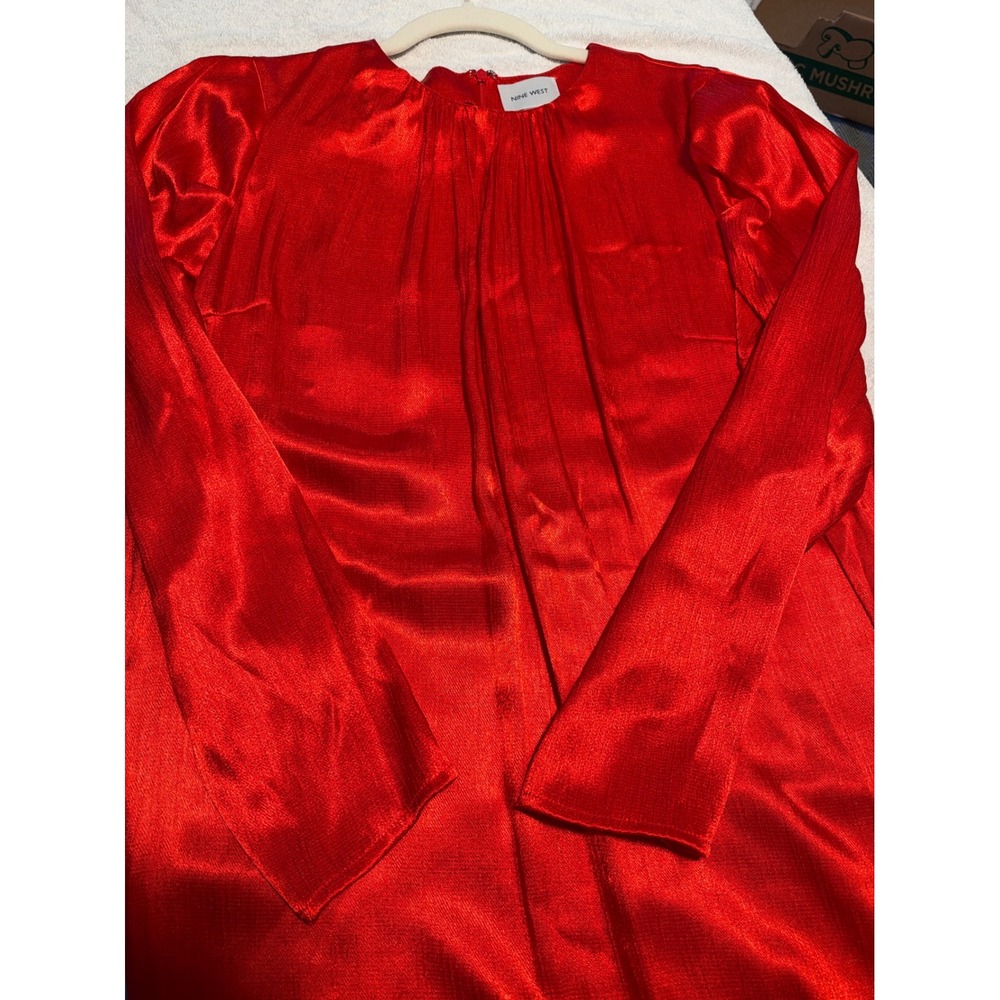 Nine West Red Satin Long Sleeve Pleated Shift Dress Mini Cocktail Size M EUC
